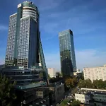 Mki Apartments - Rondo Onz
